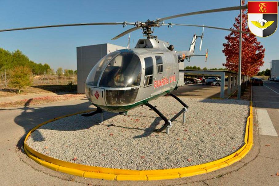 Helicóptero BO-105 Guardia Civil base aérea