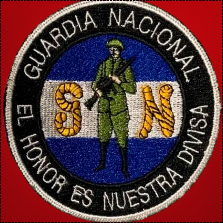 Emblema histórico de la Guardia Nacional de El Salvador creada en 1912 bajo influencia del modelo de la Guardia Civil española